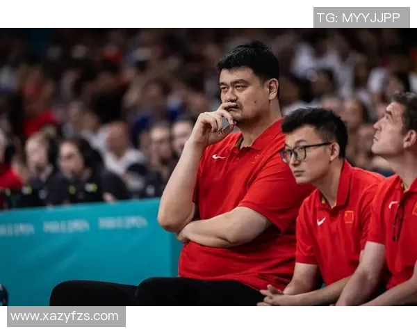 姚明的光芒照耀篮球世界的传奇旅程与不屈精神