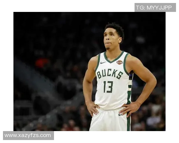 打球干净的篮球明星男展现体育精神与竞技魅力的完美结合